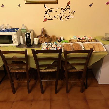 B&B Le Mille E Una Notte Olbia Esterno foto